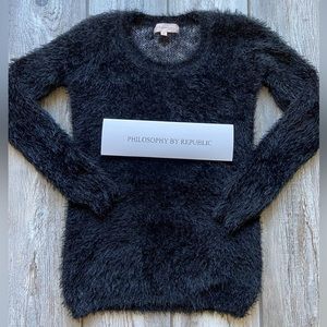 Philosophy by Republic Black Textured Eyelash Chevron Fuzzy Sweater - XS